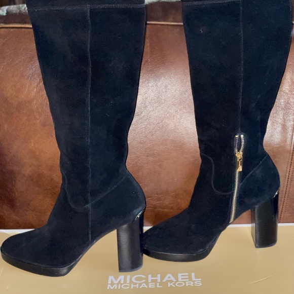 MICHAEL KORS SUEDE HIGH HEEL BOOTS - Picture 4 of 5